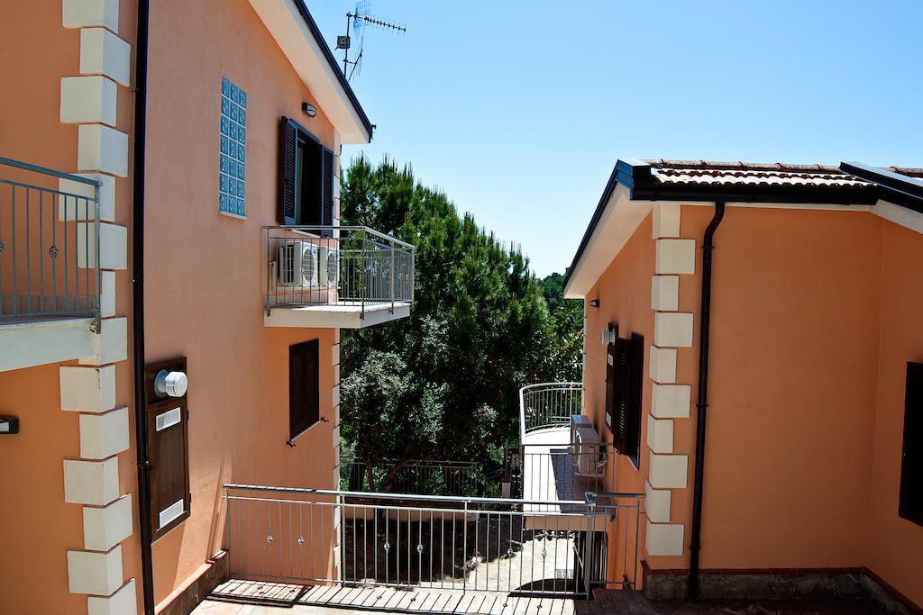 Apartmán I Tre Pini Pollica Exteriér fotografie